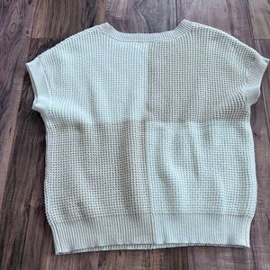 Cream Knit Short Sleeve Sweater M